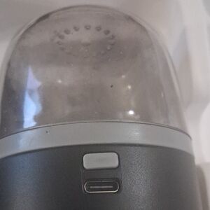 Lint Roller,3 Speeds,charger And 2 Extra Blades